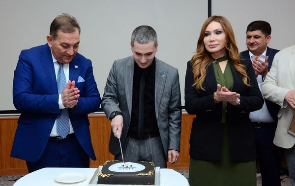 Xaricdə təhsil almış tələbələr təşkilatının 3 yaşı tamam oldu - FOTO