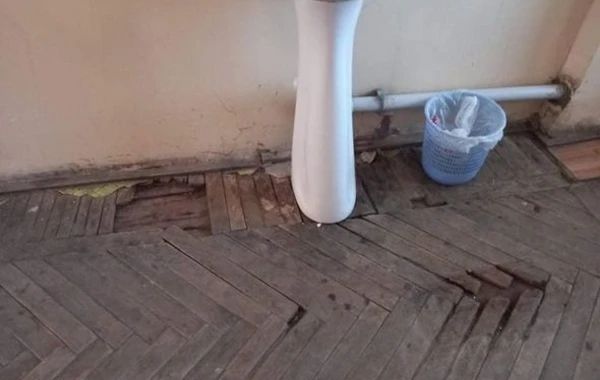 Bakının ən böyük xəstəxanalarından biri xəstəlik yuvasına dönüb - FOTO