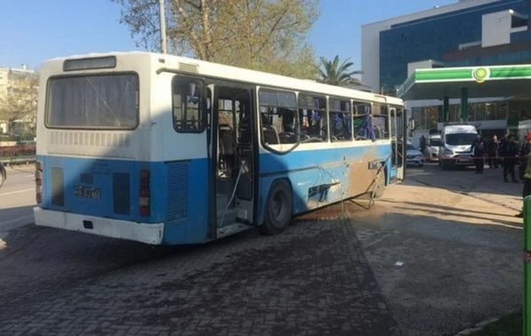 Türkiyədə avtobus partladılıb: Ölən və yaralananlar var - VİDEO
