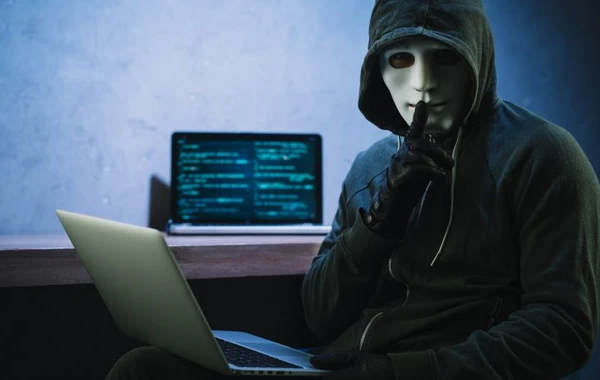 Paytaxtda dələduzluq edən SMM saxlanıldı