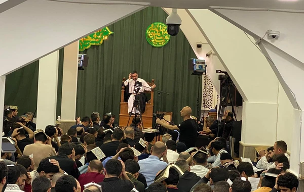 Bakıda Qədr gecəsindən FOTOREPORTAJ