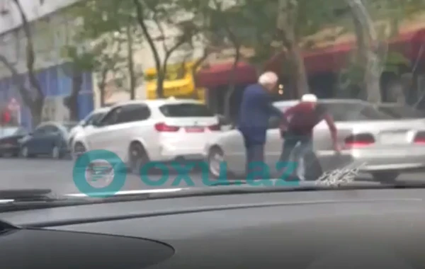 Polad Bülbüloğlu qəza xəbəri ilə bağlı AÇIQLAMA VERDİ - YENİLƏNİB-1 - VİDEO