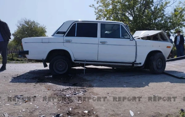 Kürdəmirdə iki avtomobil toqquşdu: Xəsarət alanlar var - FOTO