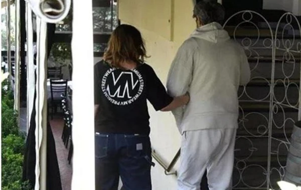 Tanınmış aktyorun son halı pərəstişkarlarını məyus etdi - FOTO