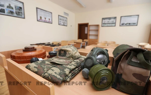 Kürdəxanıda tikilən yeni məktəbdən - FOTOREPORTAJ