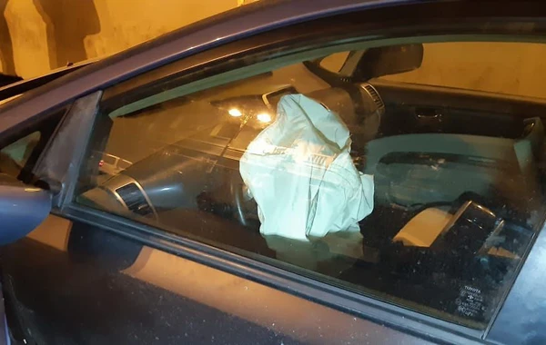 Bakıda "Prius" qırmızı işıqdan keçdi, qəza törətdi - FOTO/VİDEO