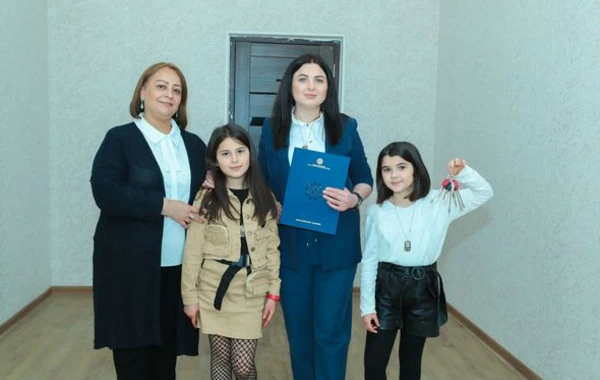 Bakıda 200 mənzil şəhid ailələri və müharibə əlillərinə təqdim edildi - FOTO