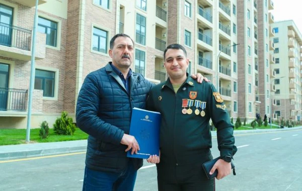 Bakıda 200 mənzil şəhid ailələri və müharibə əlillərinə təqdim edildi - FOTO