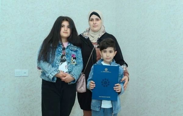 Bakıda 200 mənzil şəhid ailələri və müharibə əlillərinə təqdim edildi - FOTO