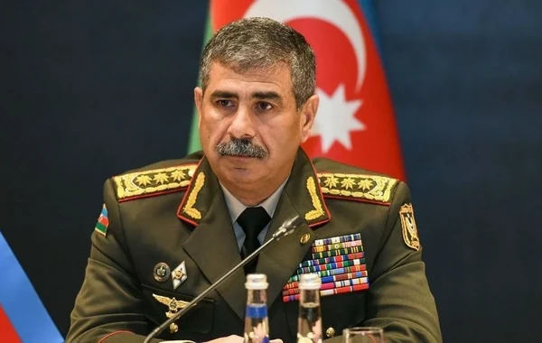 Закир Гасанов поручил повысить интенсивность мероприятий по боевой подготовке - ФОТО