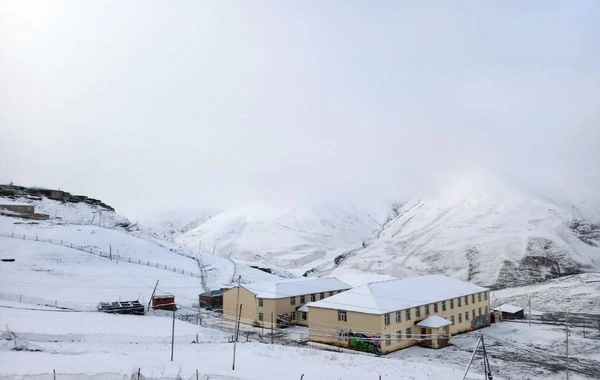 В Азербайджане выпало 3 см снега - ФОТО