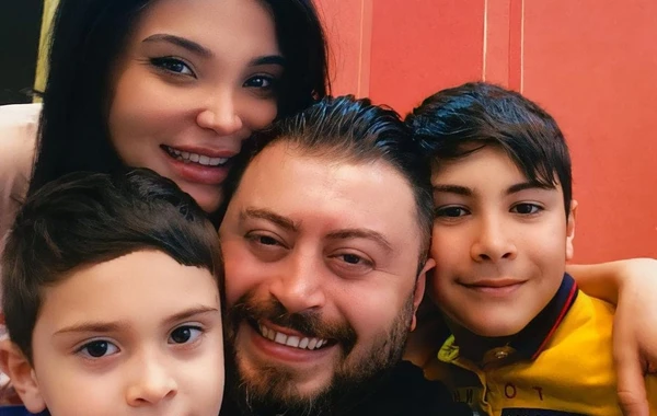 Repçi Qurd ikinci həyat yoldaşı və övladları ilə - FOTO
