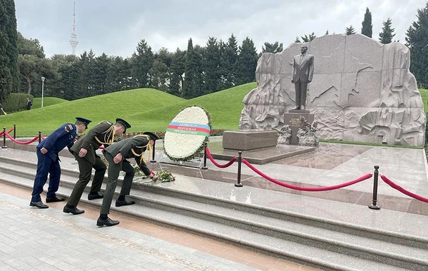 Hərbçilərin “Heydər zirvəsi”nə ekspedisiyası başa çatıb - FOTO/VİDEO