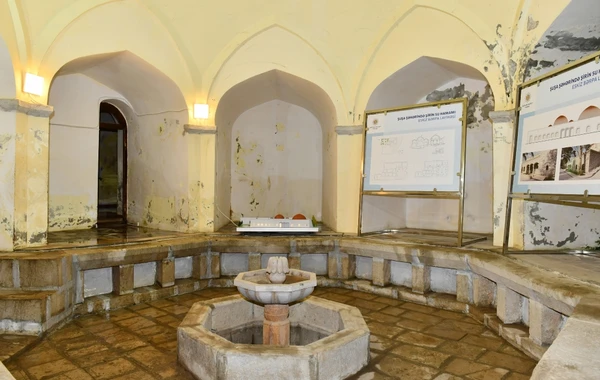 Ильхам Алиев и Мехрибан Алиева посетили город Шушу - ФОТО