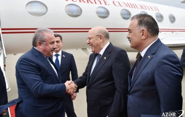 Mustafa Şentop Azərbaycana gəlib - FOTO