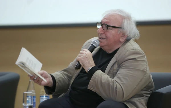 Bakı Ali Neft Məktəbində Xalq şairi Ramiz Rövşənin poeziya gecəsi - FOTO