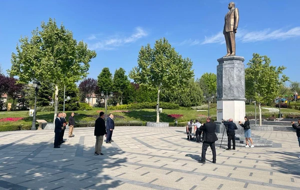 Azərbaycanın səhiyyə naziri Türkiyəyə gedib - FOTO