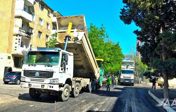 Bakının Tofiq Abbasov küçəsi əsaslı təmir edilir – FOTO/VİDEO
