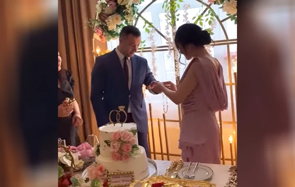 Azərbaycanlı aparıcının nişan mərasimindən GÖRÜNTÜLƏR - FOTO/VİDEO