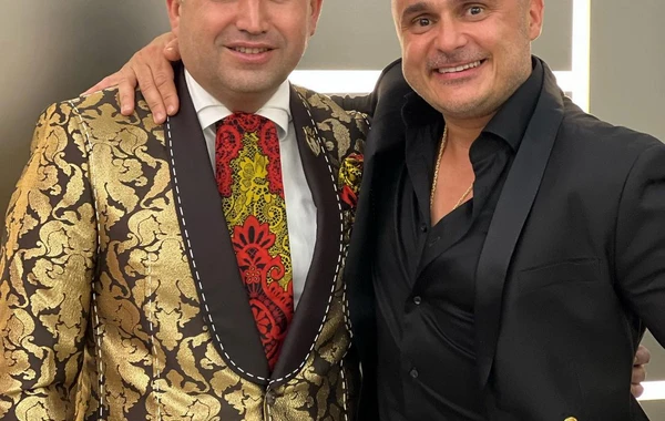 Azərbaycanlı müğənninin təmtəraqlı toyundan GÖRÜNTÜLƏR - FOTO/VİDEO