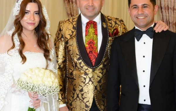 Azərbaycanlı müğənninin təmtəraqlı toyundan GÖRÜNTÜLƏR - FOTO/VİDEO