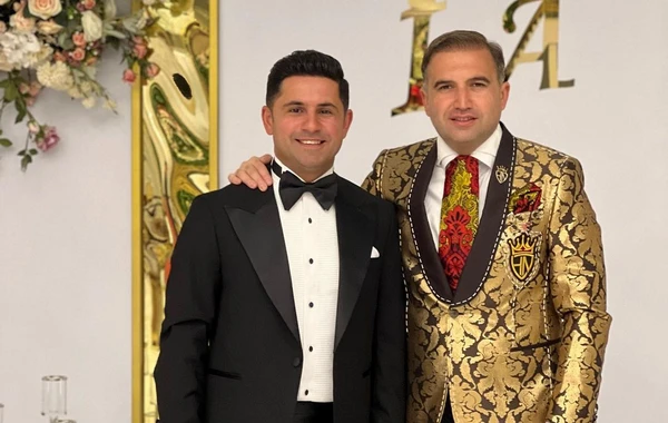 Azərbaycanlı müğənninin təmtəraqlı toyundan GÖRÜNTÜLƏR - FOTO/VİDEO