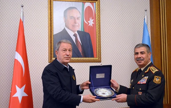 Hulusi Akar Azərbaycana gəldi - FOTO