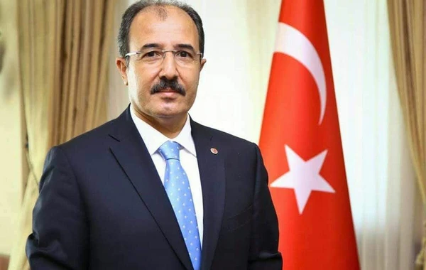 Türkiyə səfiri Azərbaycan xalqını Müstəqillik Günü münasibətilə təbrik etdi - FOTO