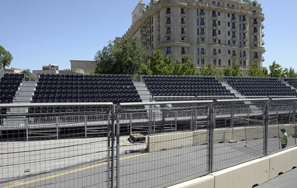 Formula 1 üçün Bakıda trek ətrafında 3 min 600-ə yaxın blok quraşdırılıb - FOTO
