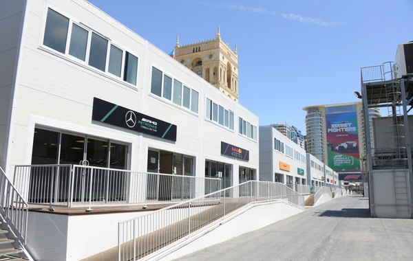 Formula 1 üçün Bakıda trek ətrafında 3 min 600-ə yaxın blok quraşdırılıb - FOTO