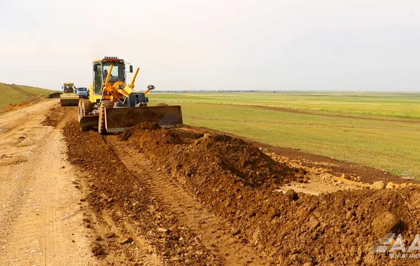 Cəlilabadda 14 kəndi əlaqələndirən yollar yenidən qurulur - FOTO/VİDEO