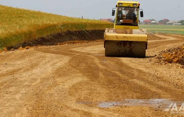 Cəlilabadda 14 kəndi əlaqələndirən yollar yenidən qurulur - FOTO/VİDEO