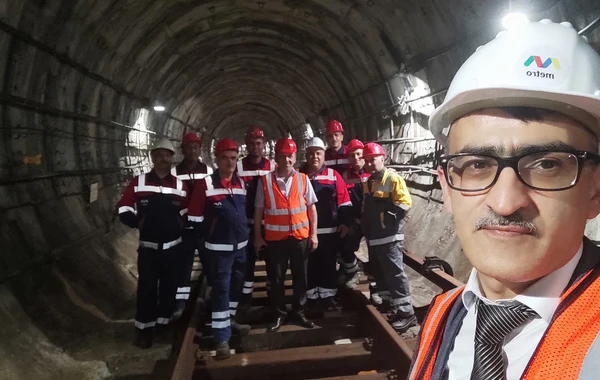 Bakı metrosunda gecənin yeraltı “qəhrəman”ları - FOTO