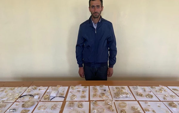 İrandan Azərbaycana 11 kq-a yaxın qızılın qanunsuz keçirilməsinin qarşısı alınıb - FOTO