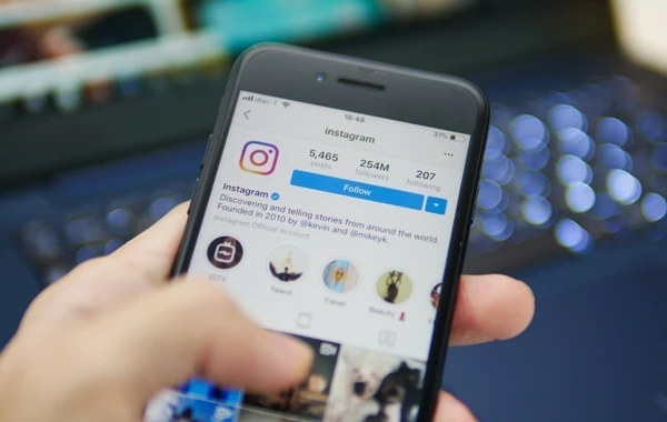 “Instagram”a YENİLİKLƏR GƏLİR: Profil şəklini böyütmə, izləyici sayını gizlətmə...