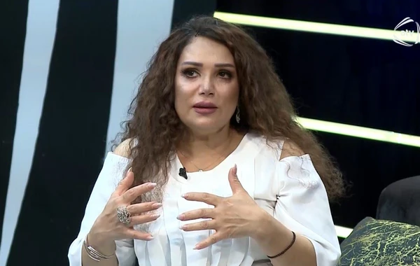 “Hamilə qaldım, atasız böyütmək istəmədim” - Mənzurə uşağı olmamağının səbəbini açıqladı - VİDEO