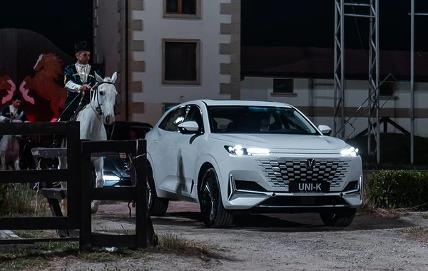 Unikal xarizma - Changan UNI-K artıq Azərbaycanda!