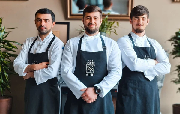 "The White Wind" heyyəti qızıl medalla təltif edildi - FOTO