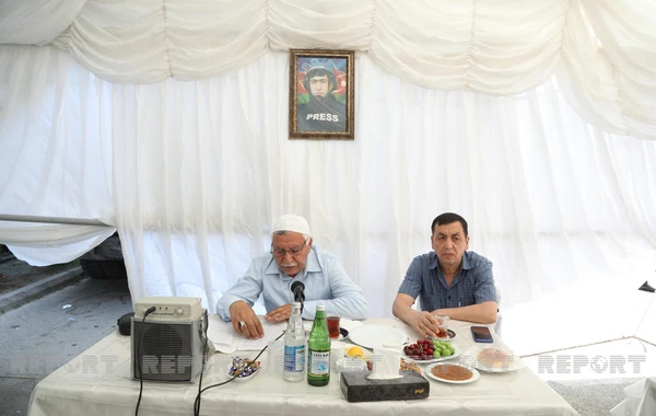 Jurnalist Məhərrəm İbrahimovun şəhid olmasının ildönümü münasibətilə mərasim keçirilib - FOTO