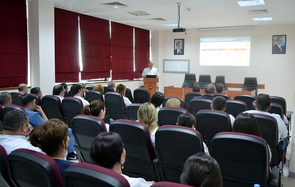 Müdafiə Nazirliyinin Baş Klinik Hospitalında elmi-praktik konfrans keçirilib - FOTO