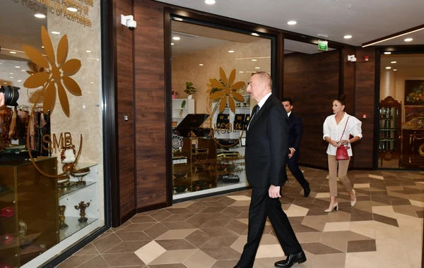 İlham Əliyev və Mehriban Əliyeva “Şərq Bazarı” kompleksinin açılışında - FOTO/VİDEO
