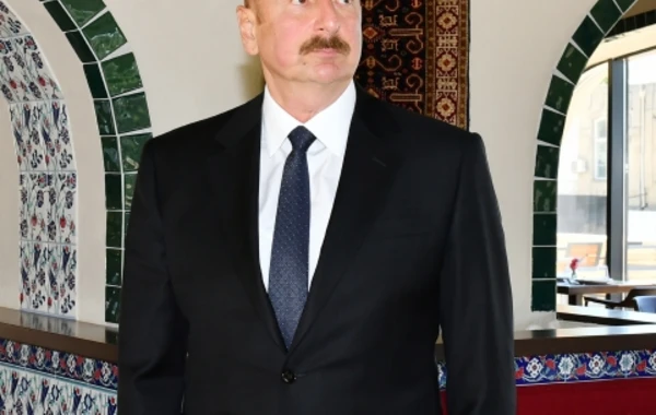 İlham Əliyev və Mehriban Əliyeva “Şərq Bazarı” kompleksinin açılışında - FOTO/VİDEO