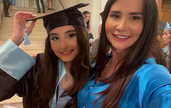 Azərbaycanlı aparıcının qızı məzun oldu - FOTO