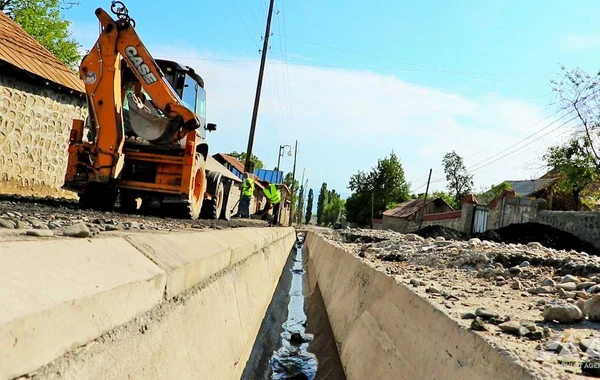 Qaxda avtomobil yollarının yenidən qurulması işlərinə başlanılıb - FOTO/VİDEO