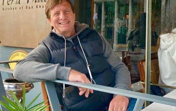 Tanınmış müğənninin keçmiş əri banka bocunu ödəmədi - Saatları müsadirə edildi - FOTO