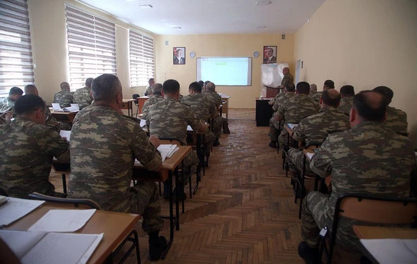 Azərbaycan Ordusunda döyüş atışlı intensiv taktiki təlimlər başlayıb - FOTO/VİDEO