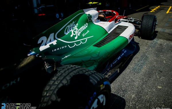 "Formula 1" pilotları Bakıda - FOTO