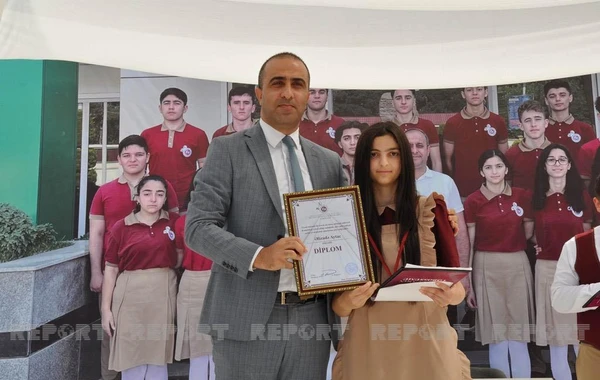 Mübariz İbrahimov adına Biləsuvar Təhsil Kompleksində "Son zəng" tədbiri keçirildi - FOTO