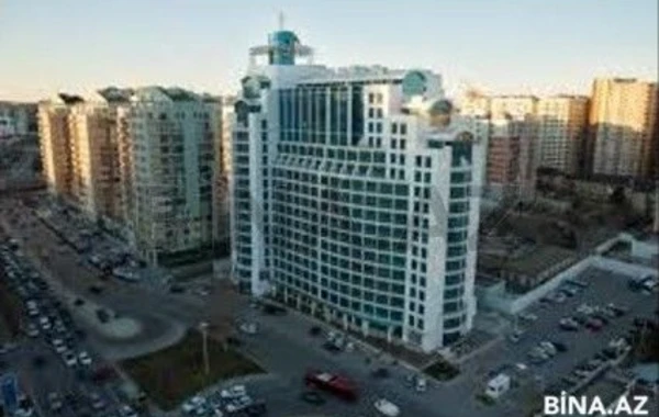 Bakının mərkəzində 72 milyon manata hotel satılır - FOTO