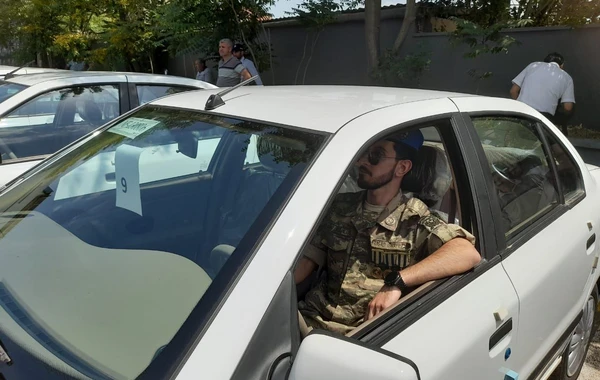 Milli Qurtuluş Günündə qazilərə avtomobillər verilib -FOTO